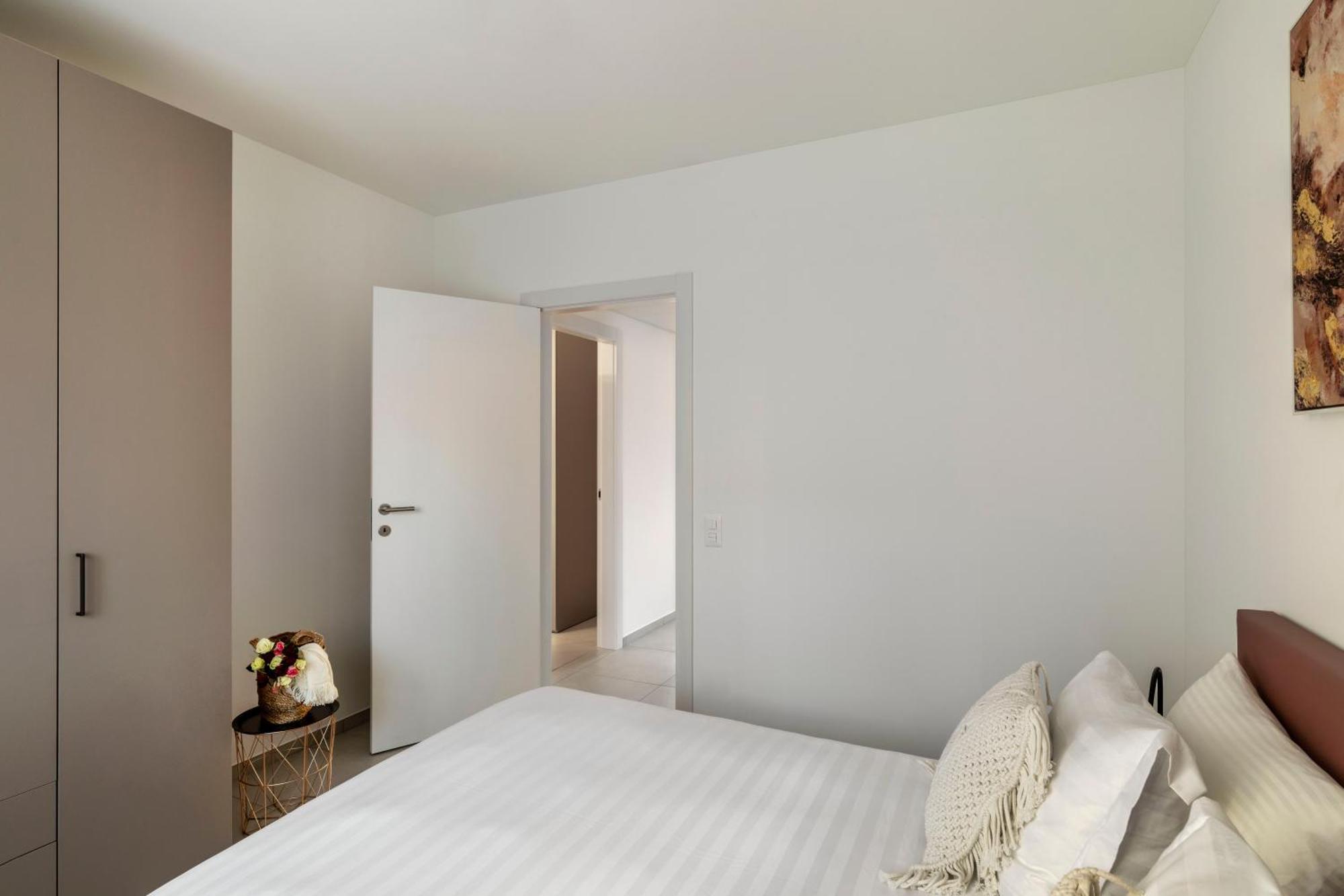 Lugano Superior Suites - Free Parking מראה חיצוני תמונה